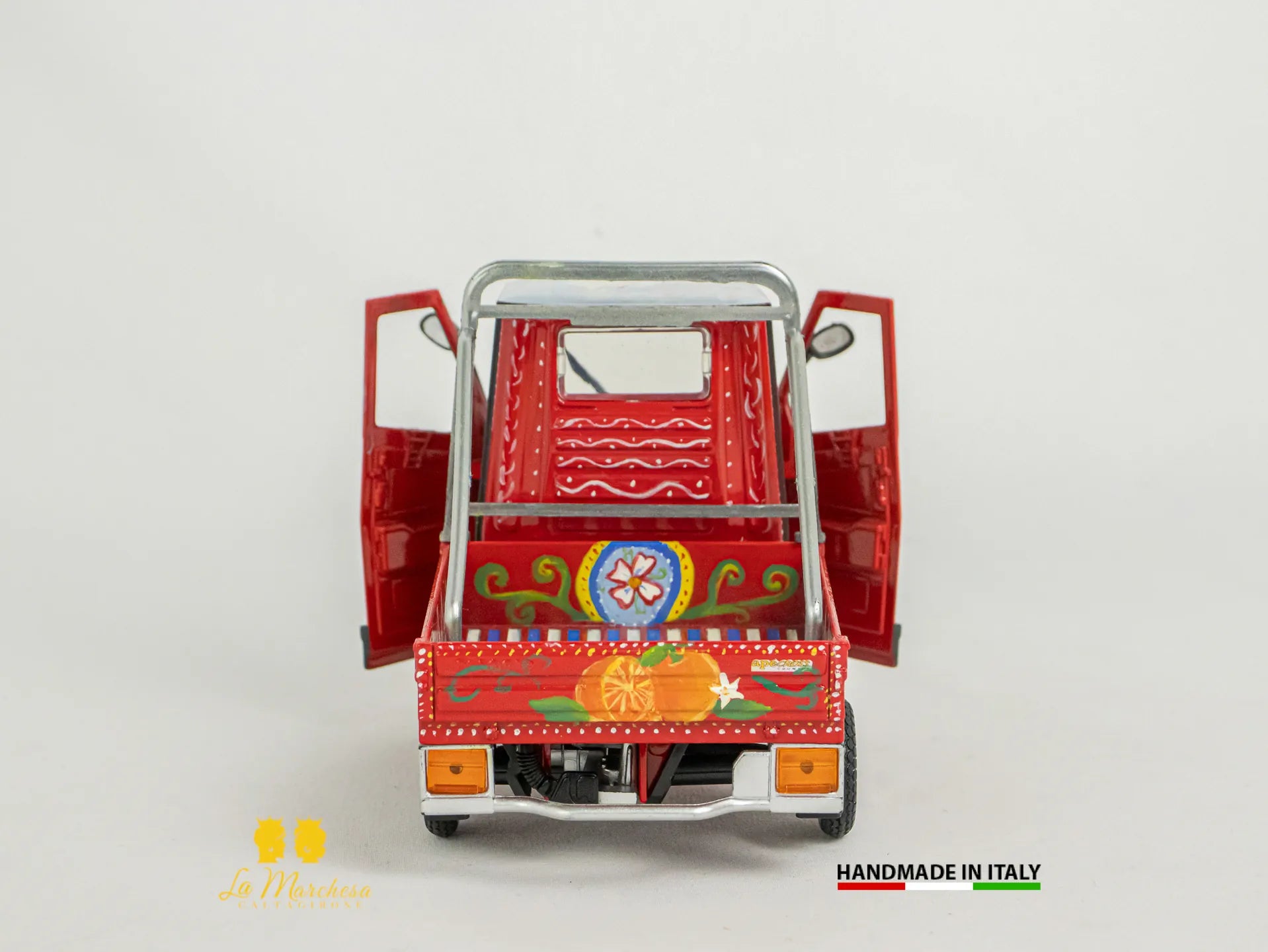 Modellino Bburago Piaggio Ape d'epoca Caltagirone Sicily decorata stile Carretto Siciliano