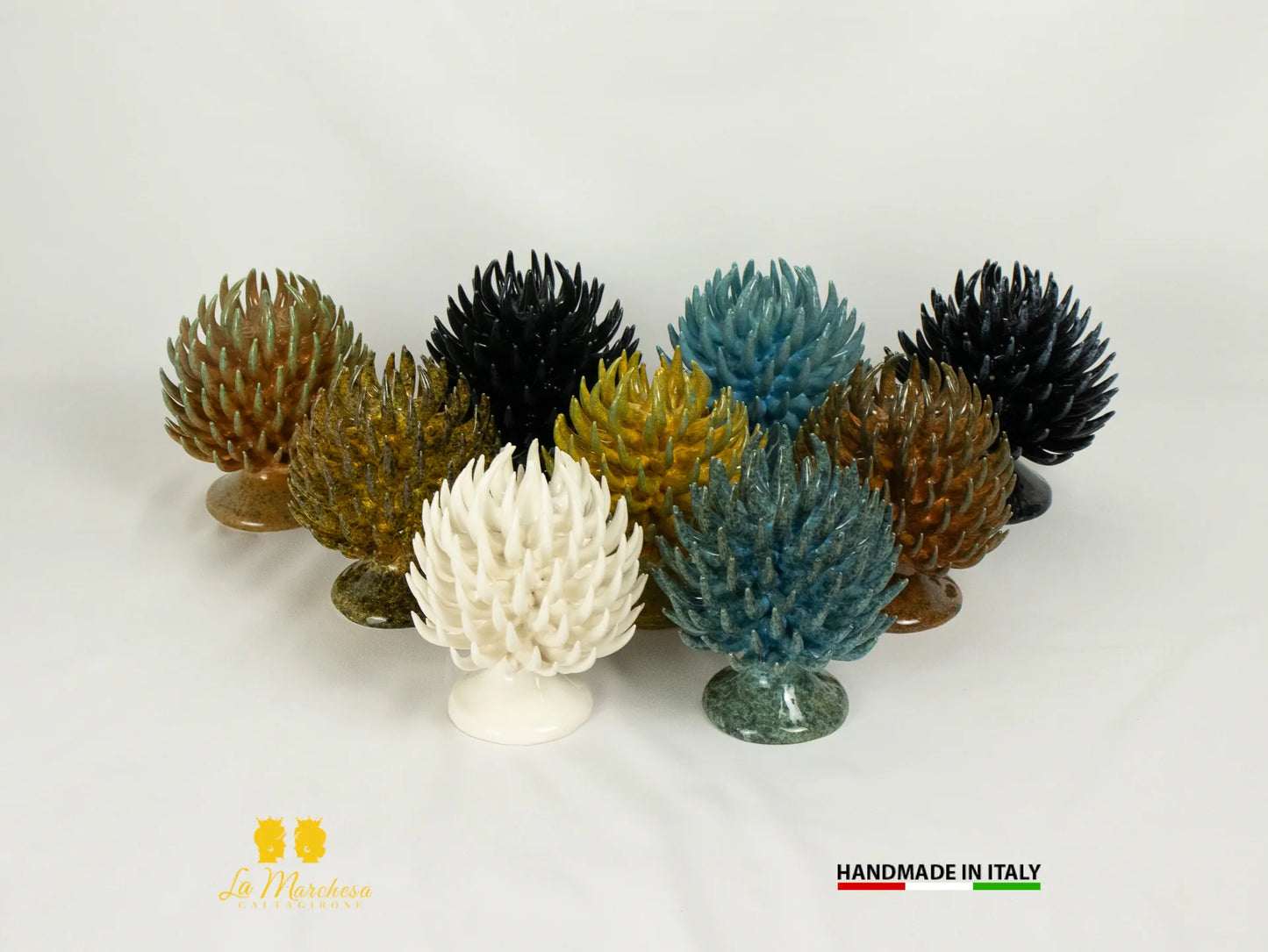 Pigna Anemoni in Ceramica di Caltagirone schizzi decorati a mano h14